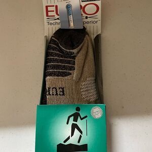 EUROSOCKS Technically Superior HIKING Socks Beige Mens